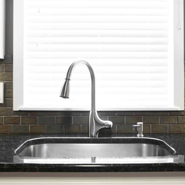 https://plumbingrepairexperts.com/wp-content/uploads/2018/10/gallery_projects_23-640x640.jpg